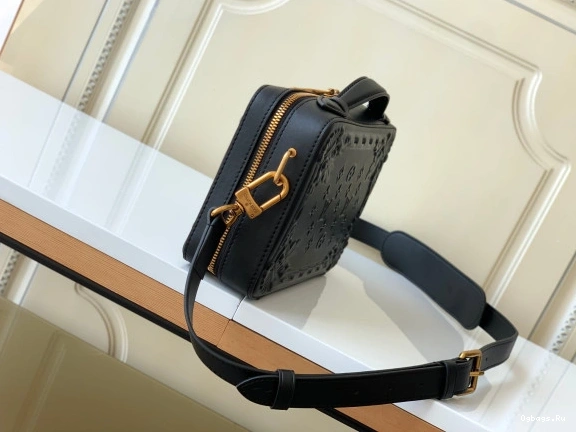 TRUNK LOUIS SOFT VUITTON MINI 0204
